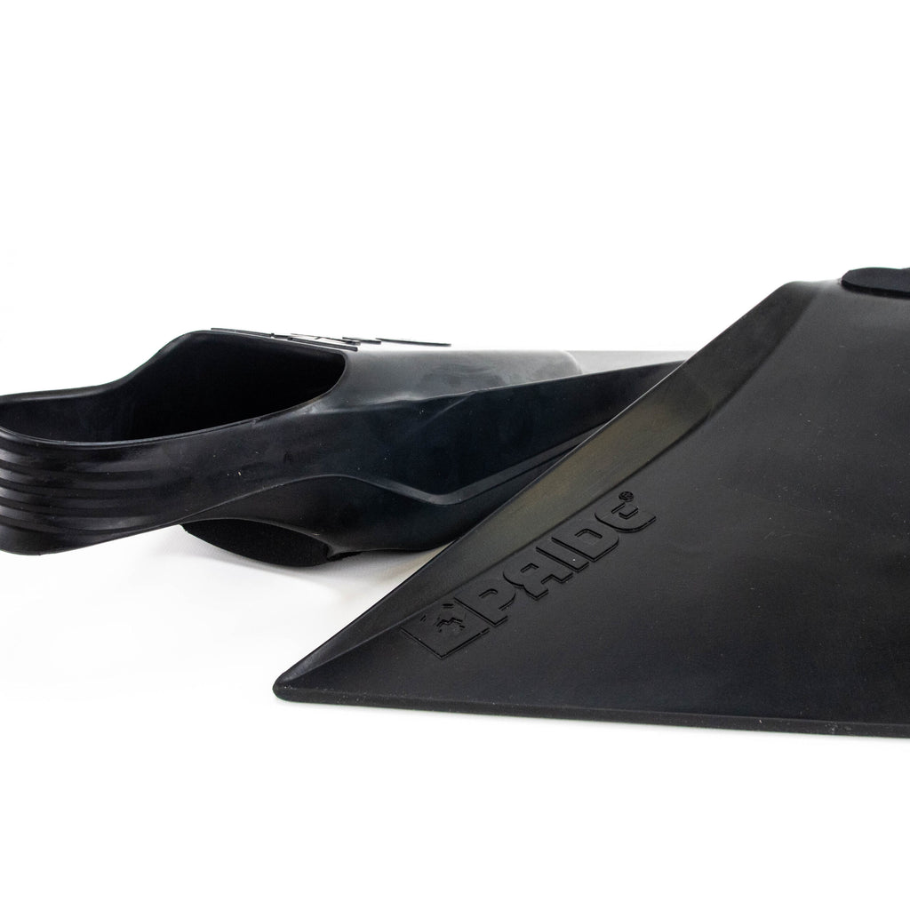 SWIMFINS VULCAN V3 ALL BLACK – PRIDE